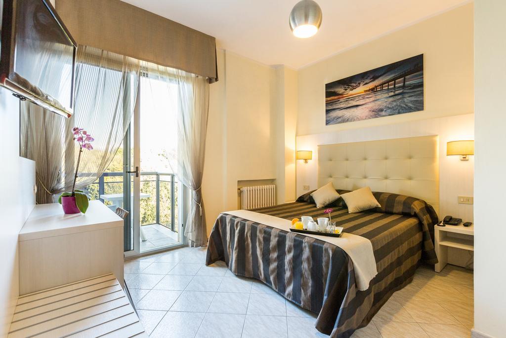 Hotel King Marina di Pietrasanta Dış mekan fotoğraf