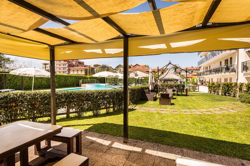 Hotel King Marina di Pietrasanta Dış mekan fotoğraf