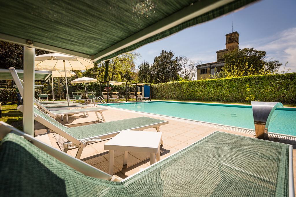 Hotel King Marina di Pietrasanta Dış mekan fotoğraf