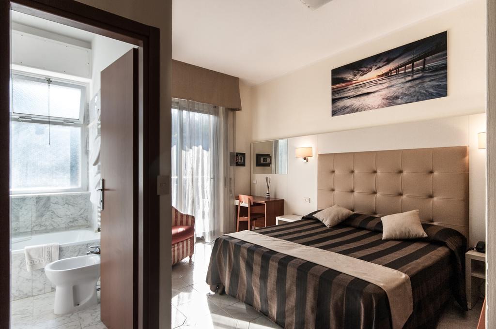 Hotel King Marina di Pietrasanta Dış mekan fotoğraf