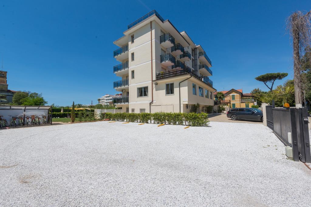 Hotel King Marina di Pietrasanta Dış mekan fotoğraf