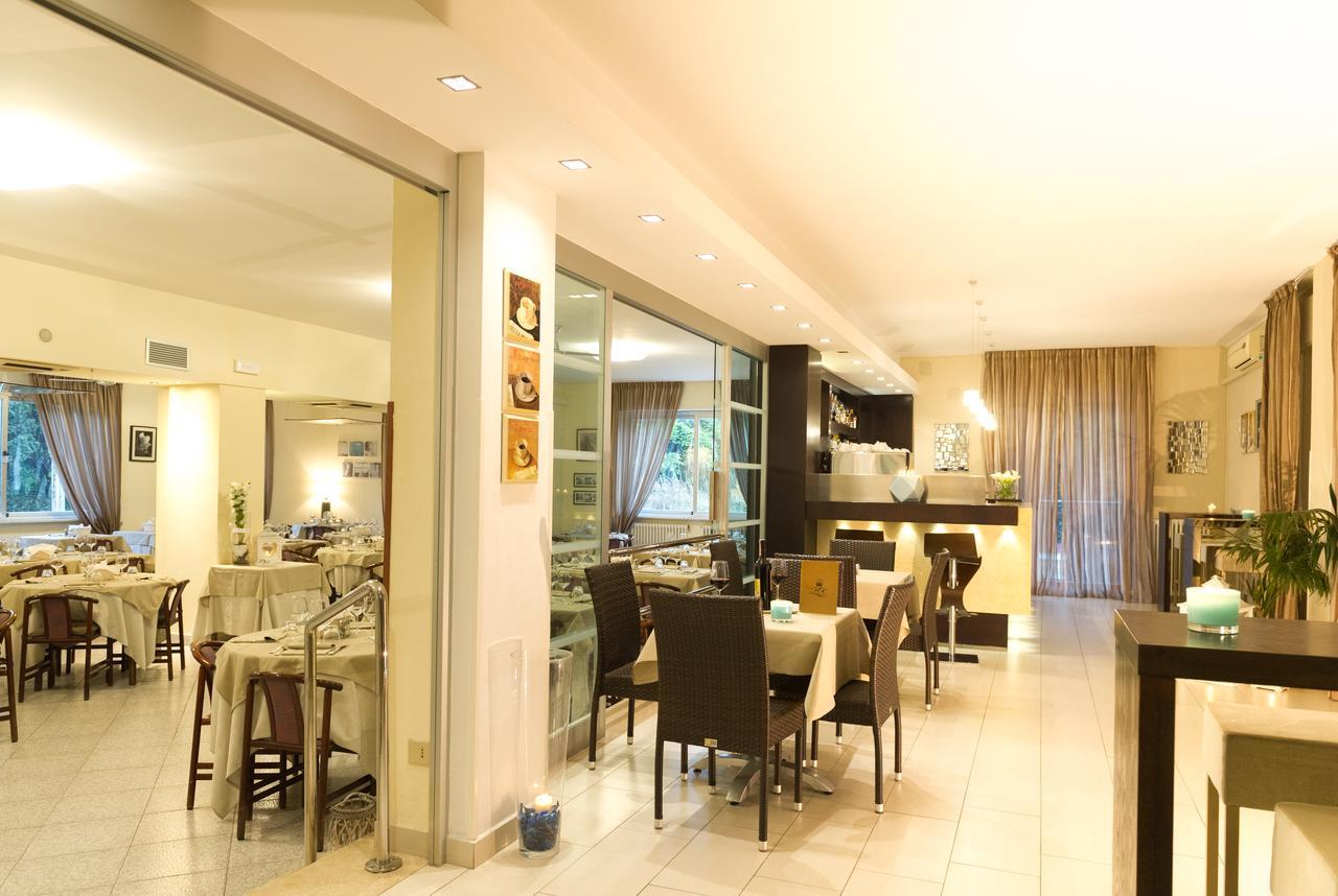 Hotel King Marina di Pietrasanta Dış mekan fotoğraf