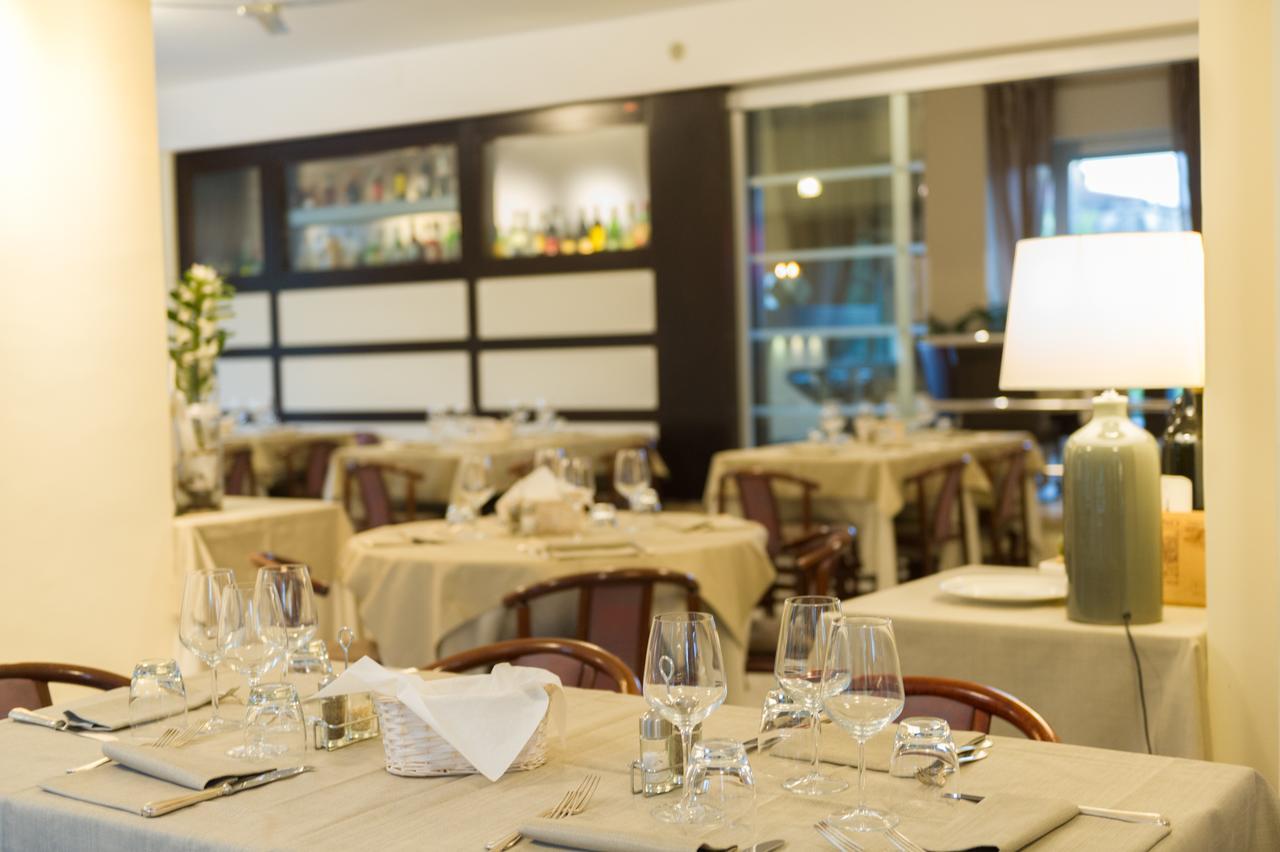 Hotel King Marina di Pietrasanta Dış mekan fotoğraf