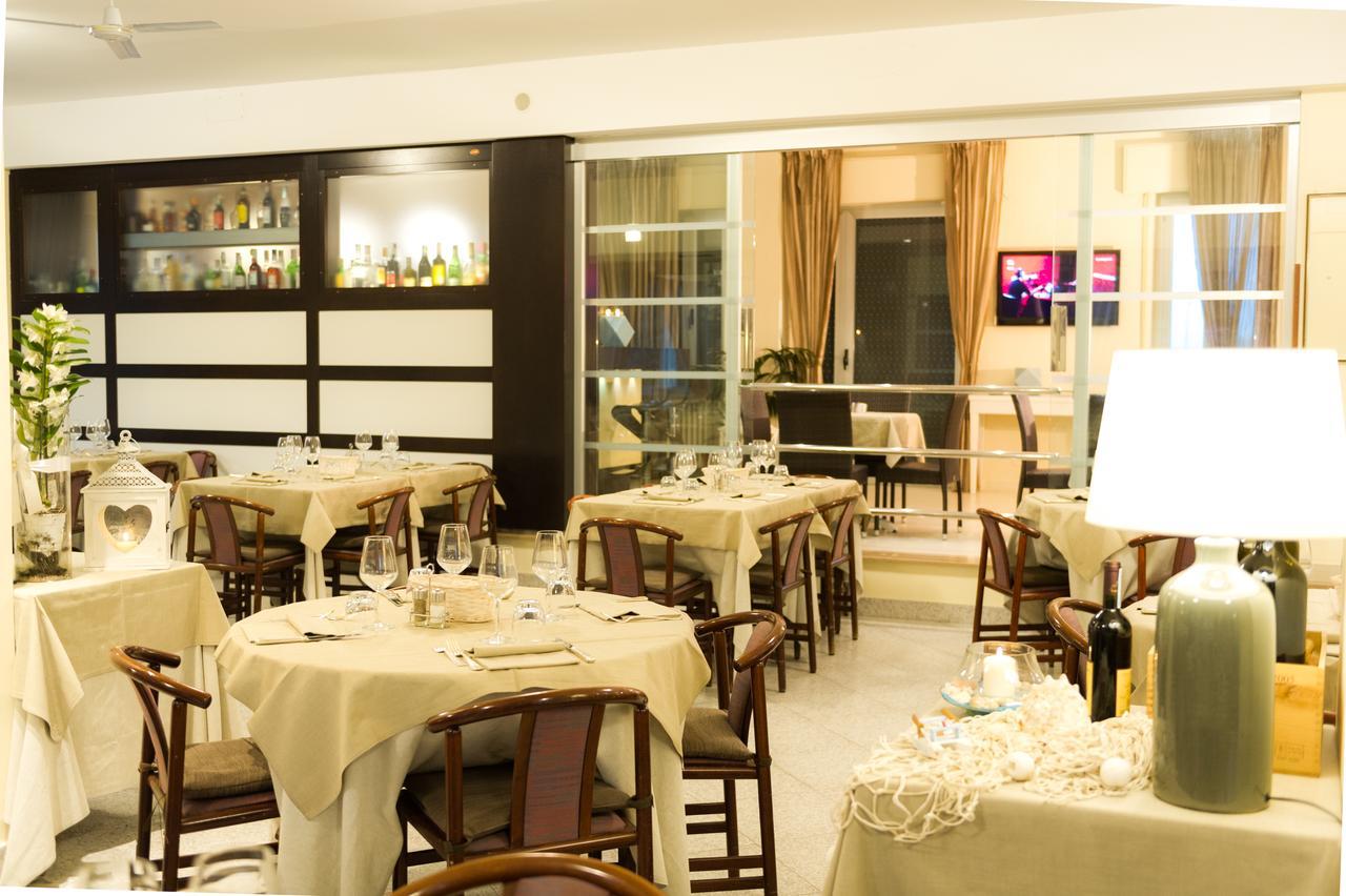 Hotel King Marina di Pietrasanta Dış mekan fotoğraf